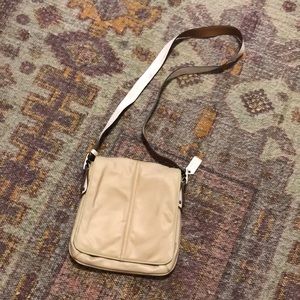 Coach Cross Body Bag 🤍